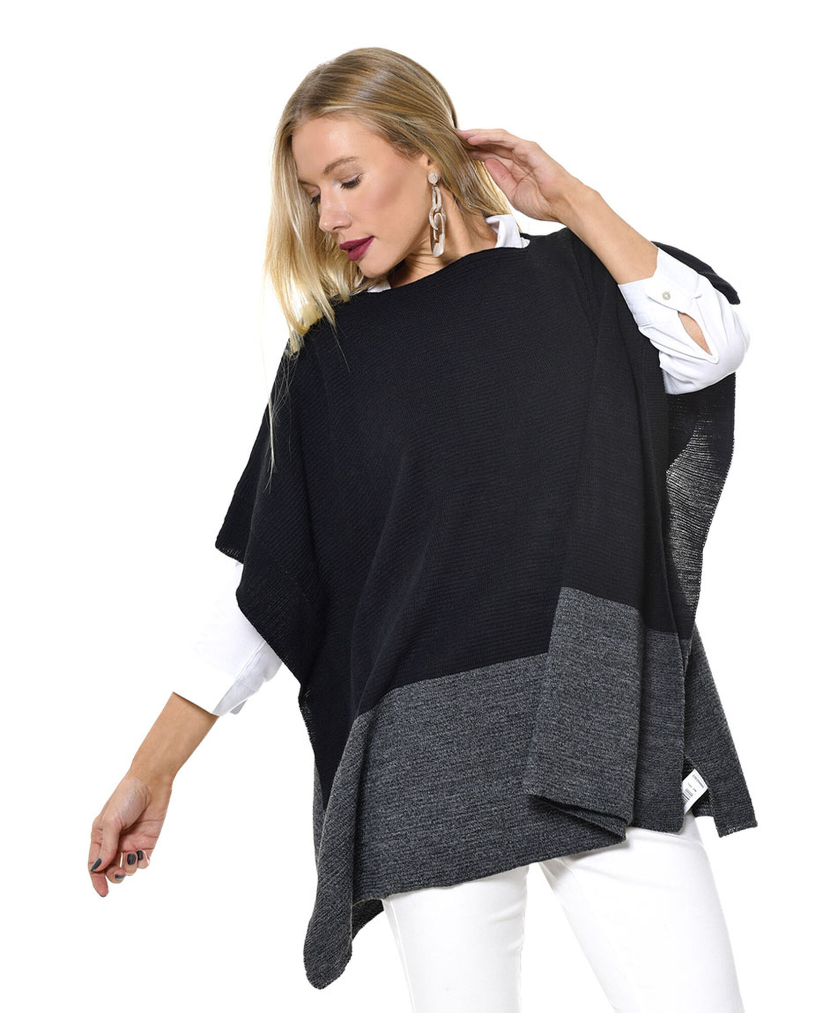 Poncho bicolor cuadrado Poncho bicolor cuadrado