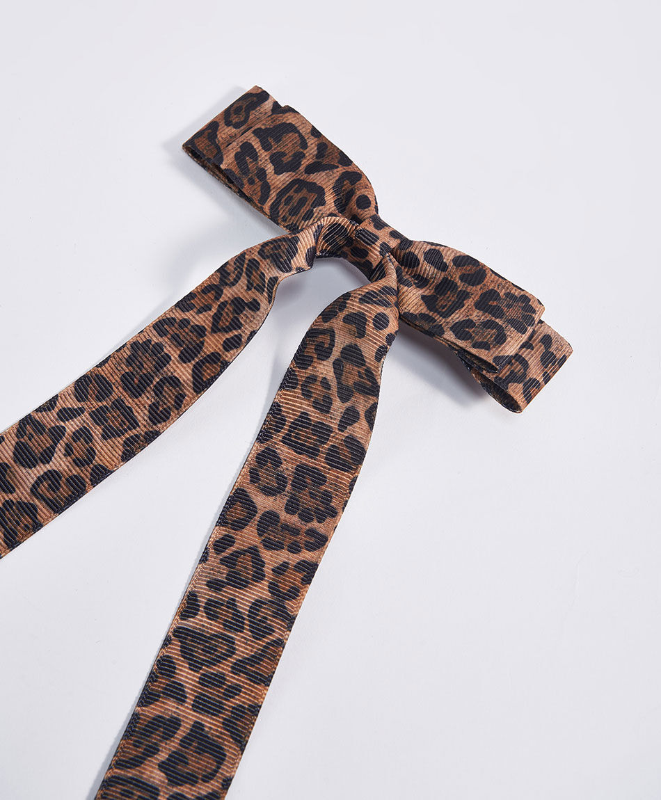 Pinche mujer dise&ntilde;o mo&ntilde;o animal print