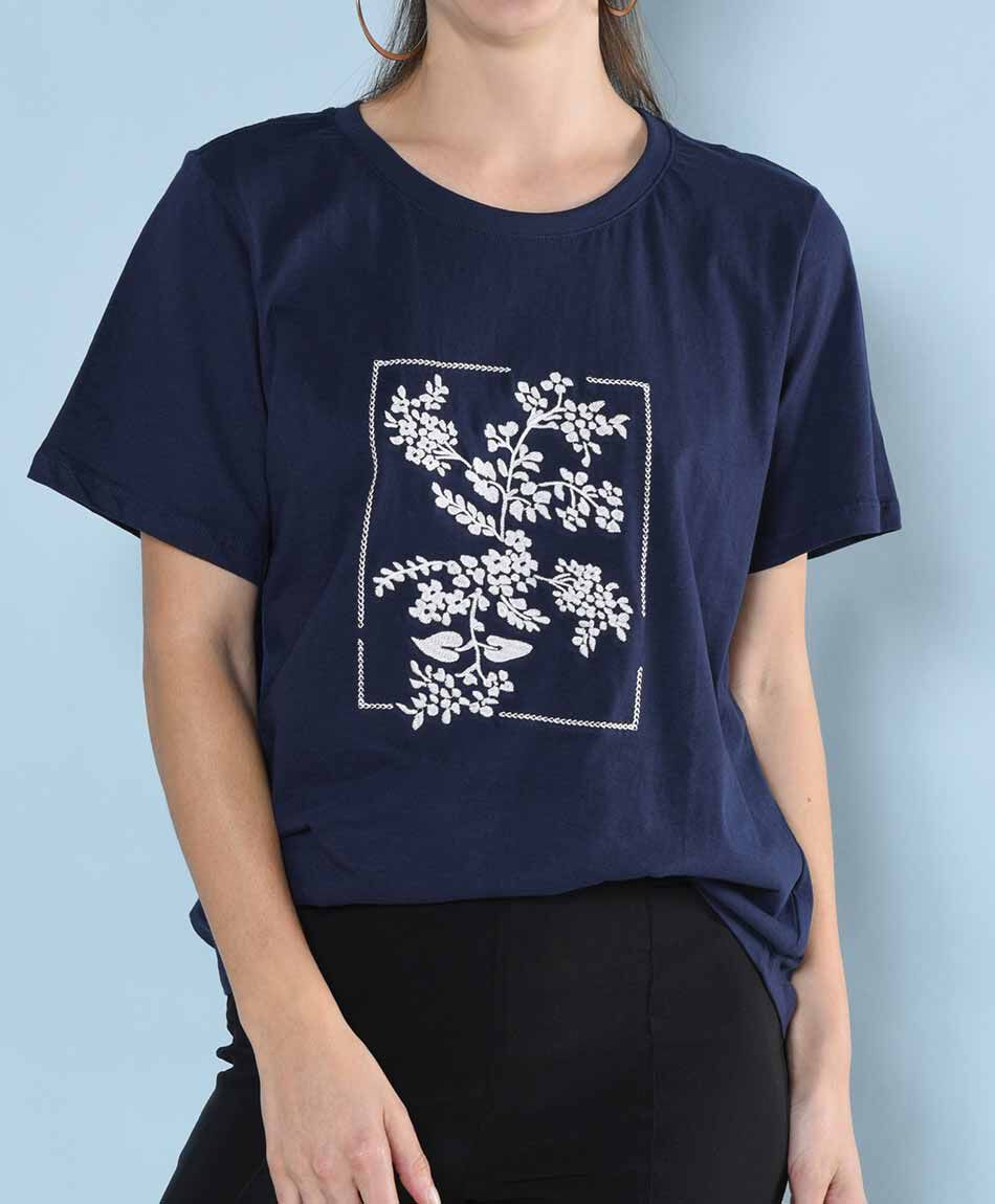 Polera oversize manga corta cuello redondo