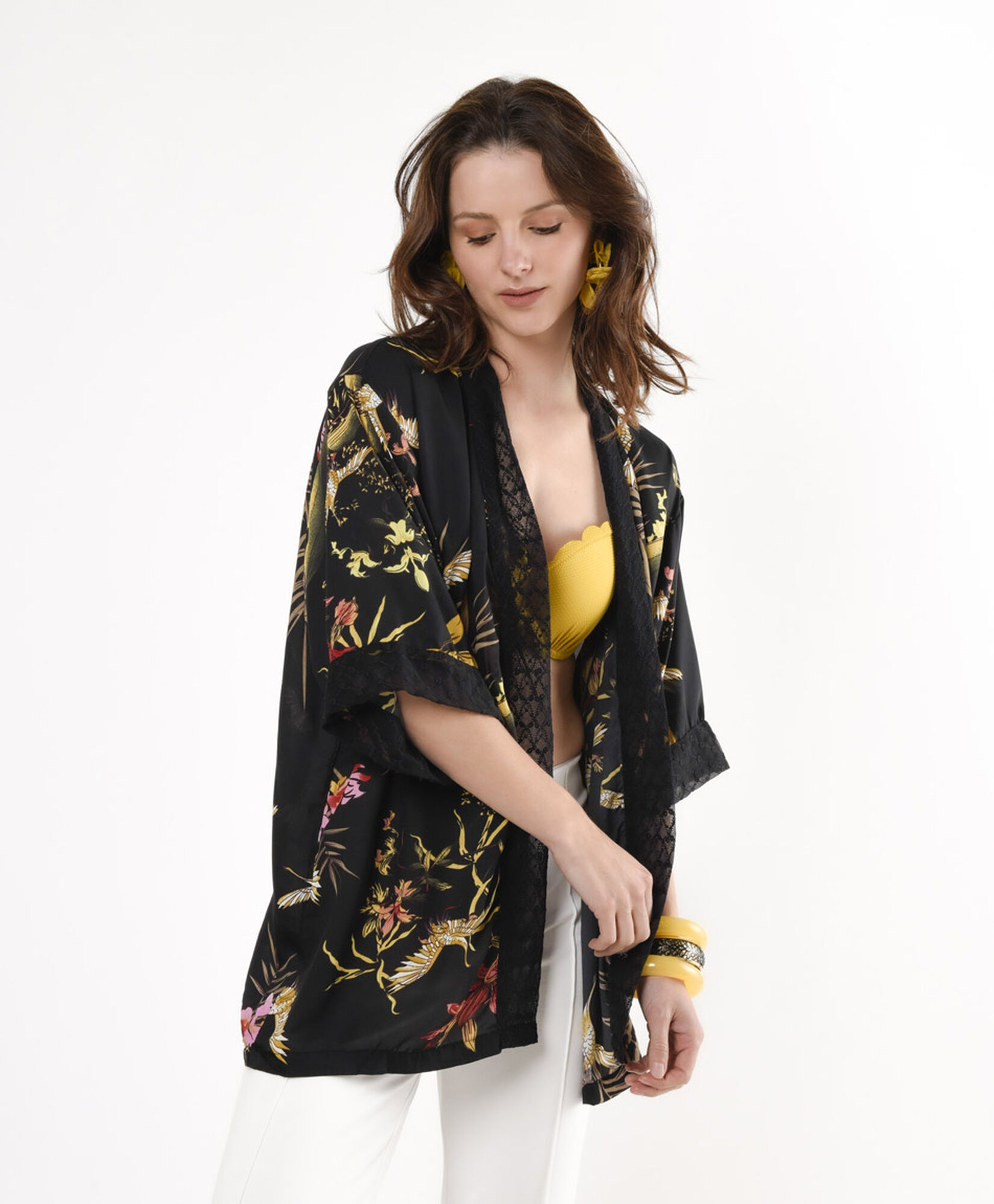 Kimono mujer estampado y transparencias Kimono mujer estampado y transparencias