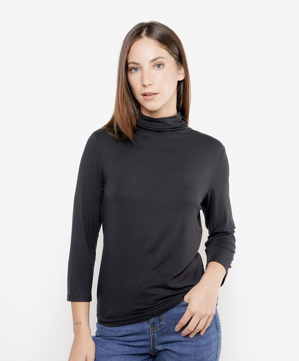 Polera mujer lisa cuello alto