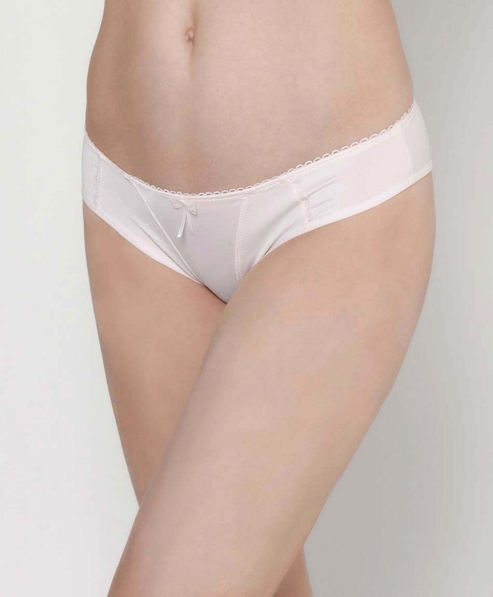 Pantaleta mujer costuras 1 pieza Pantaleta mujer costuras 1 pieza