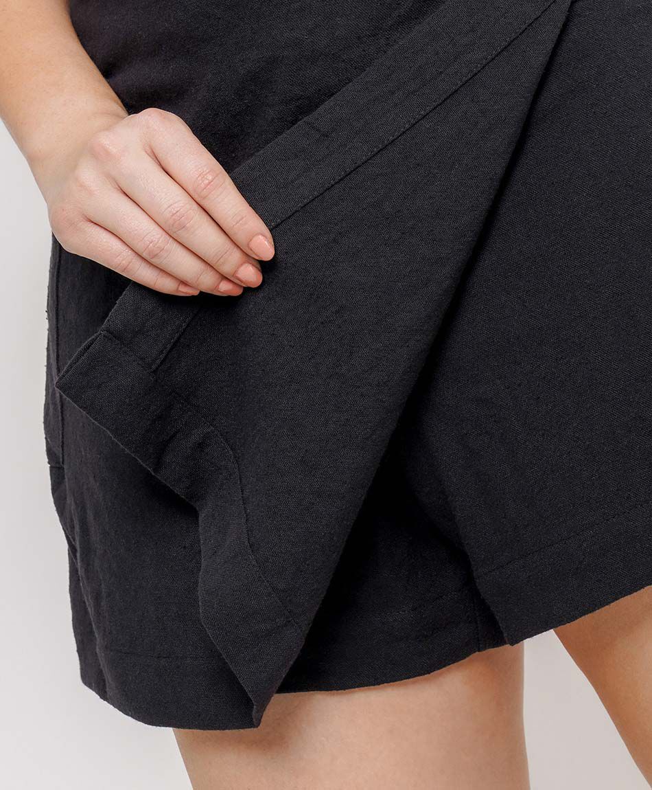 Short mujer sarong black