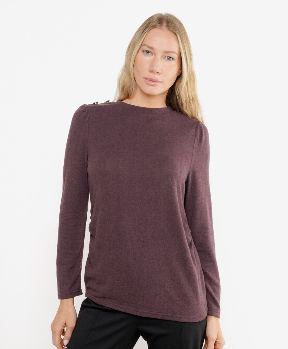 Polera mujer lanosa botones morada