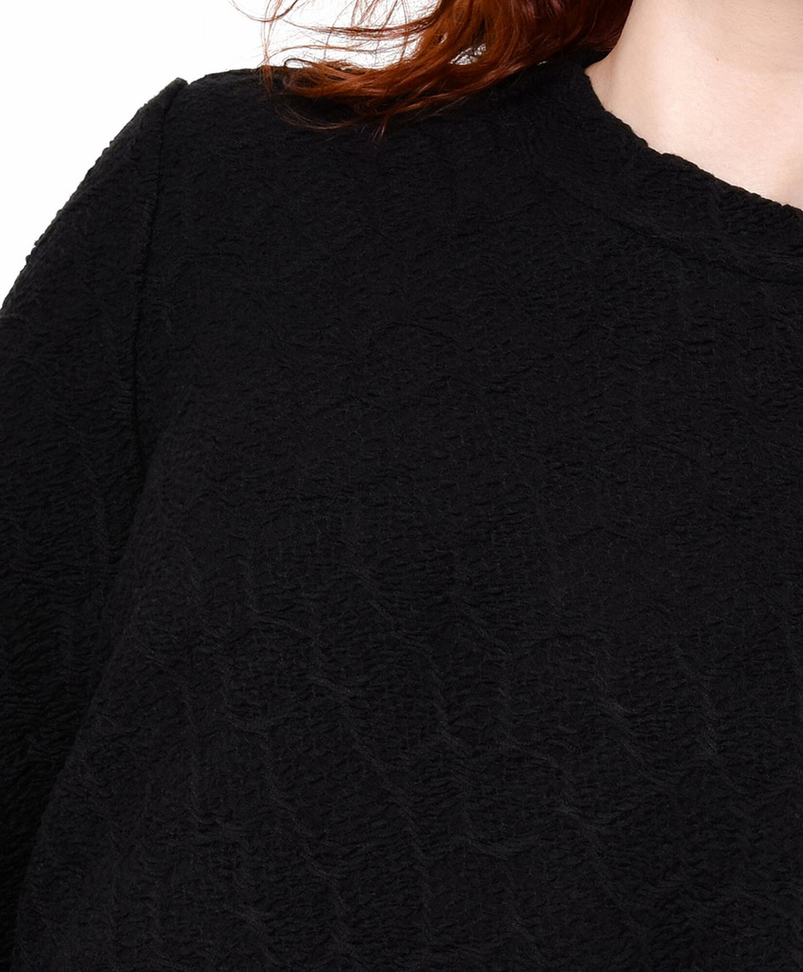 Polera mujer texturizada mini cuello Polera mujer texturizada mini cuello