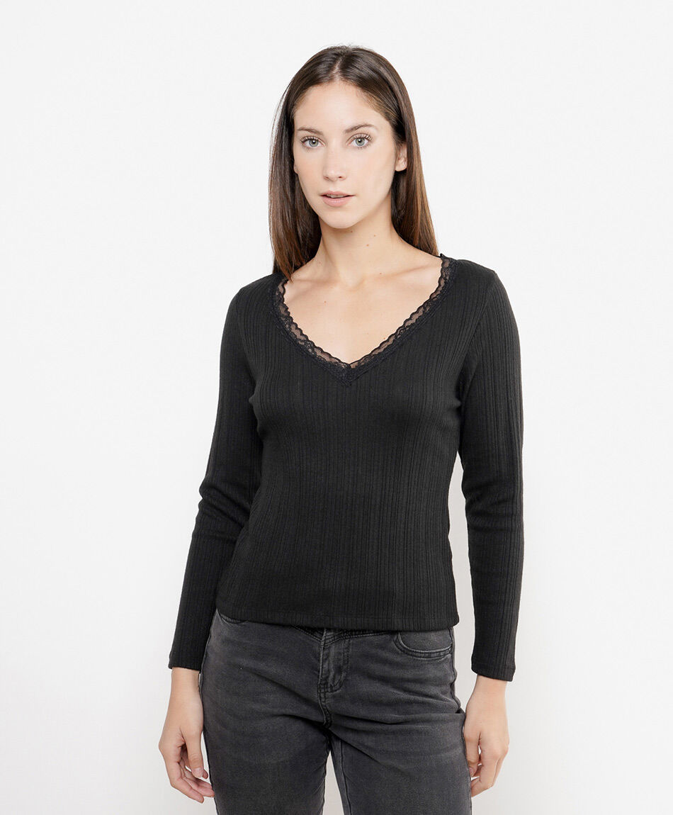 Polera mujer detalles encaje