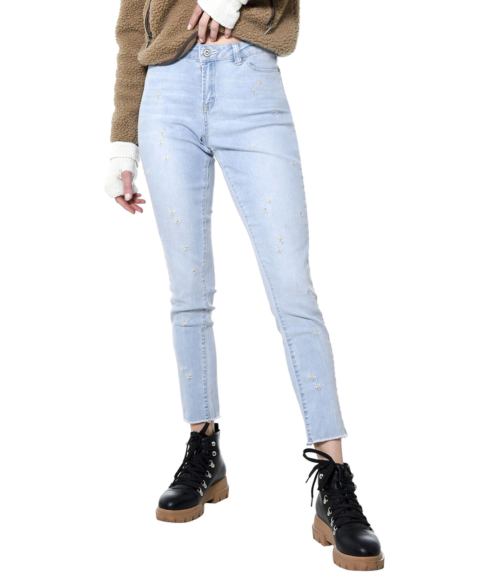 Jeans bordado girasol Jeans bordado girasol