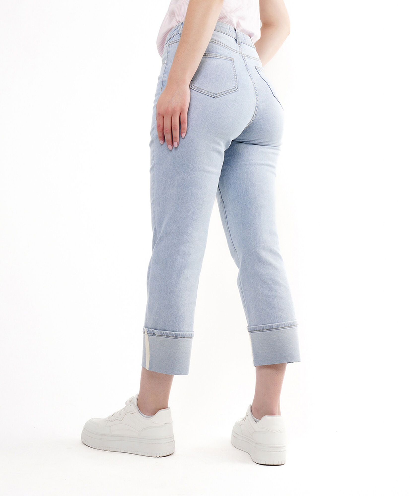 Jeans mujer detalle basta Jeans mujer detalle basta