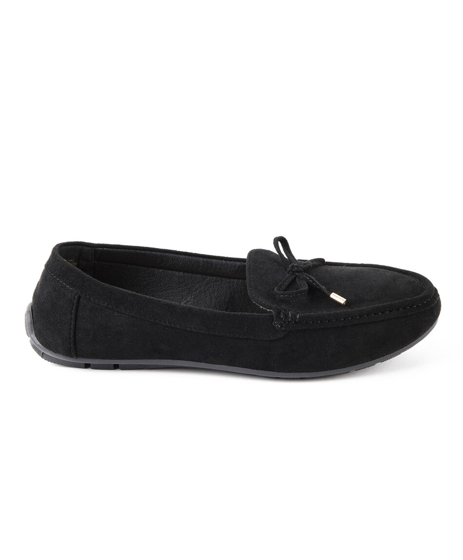 Mocas&iacute;n mujer cinta