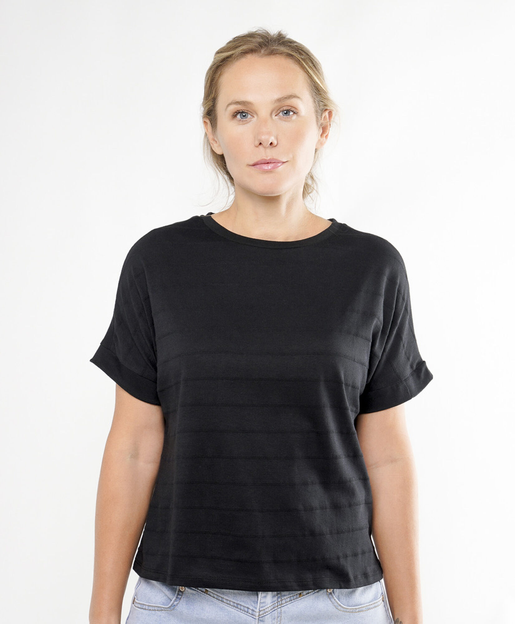 Polera mujer texturada líneas Polera mujer texturada líneas