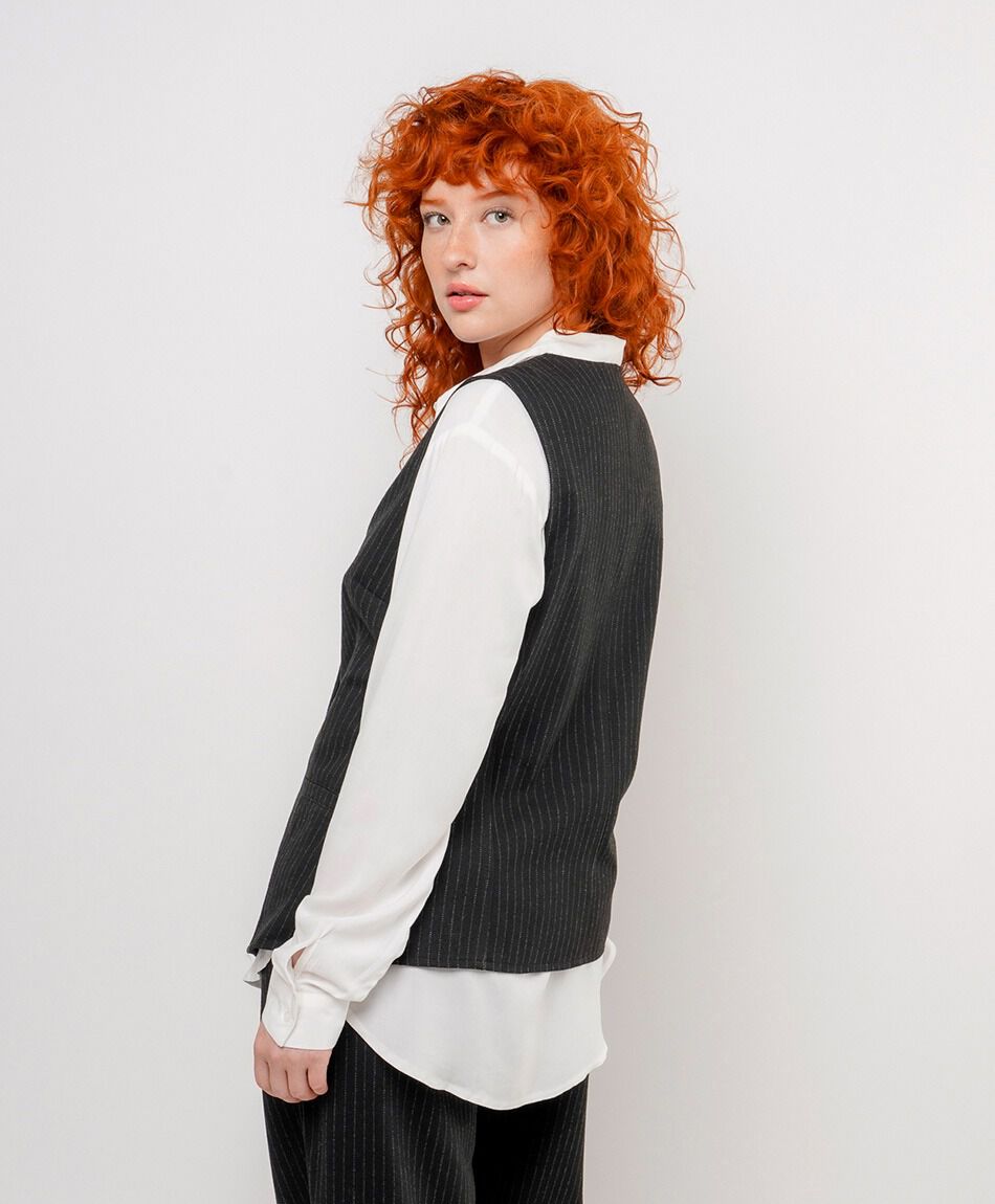 Vest mujer jacquard lineas elegantes