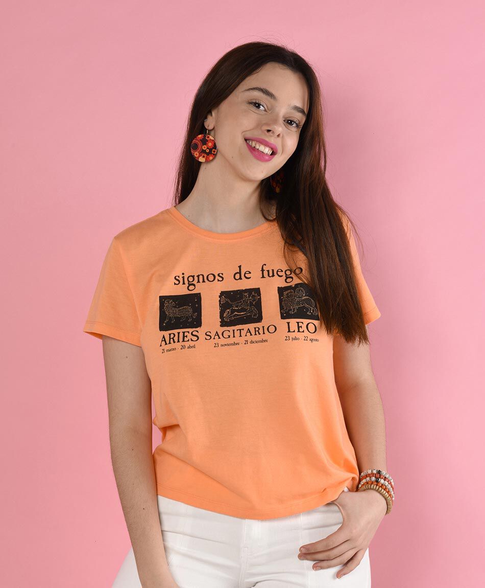 Polera manga corta cuello redondo