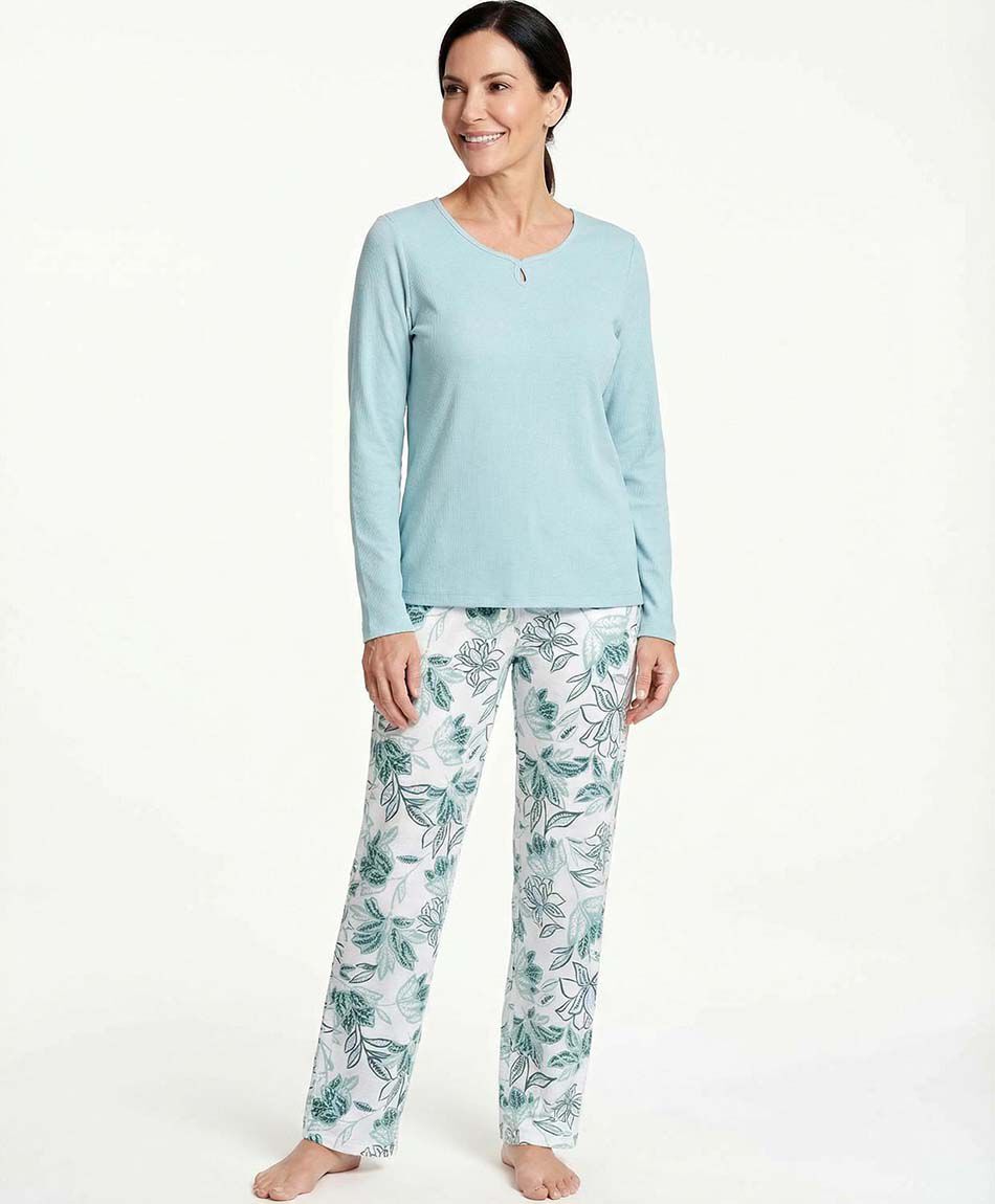 Pijama mujer dise&ntilde;o floreado cian