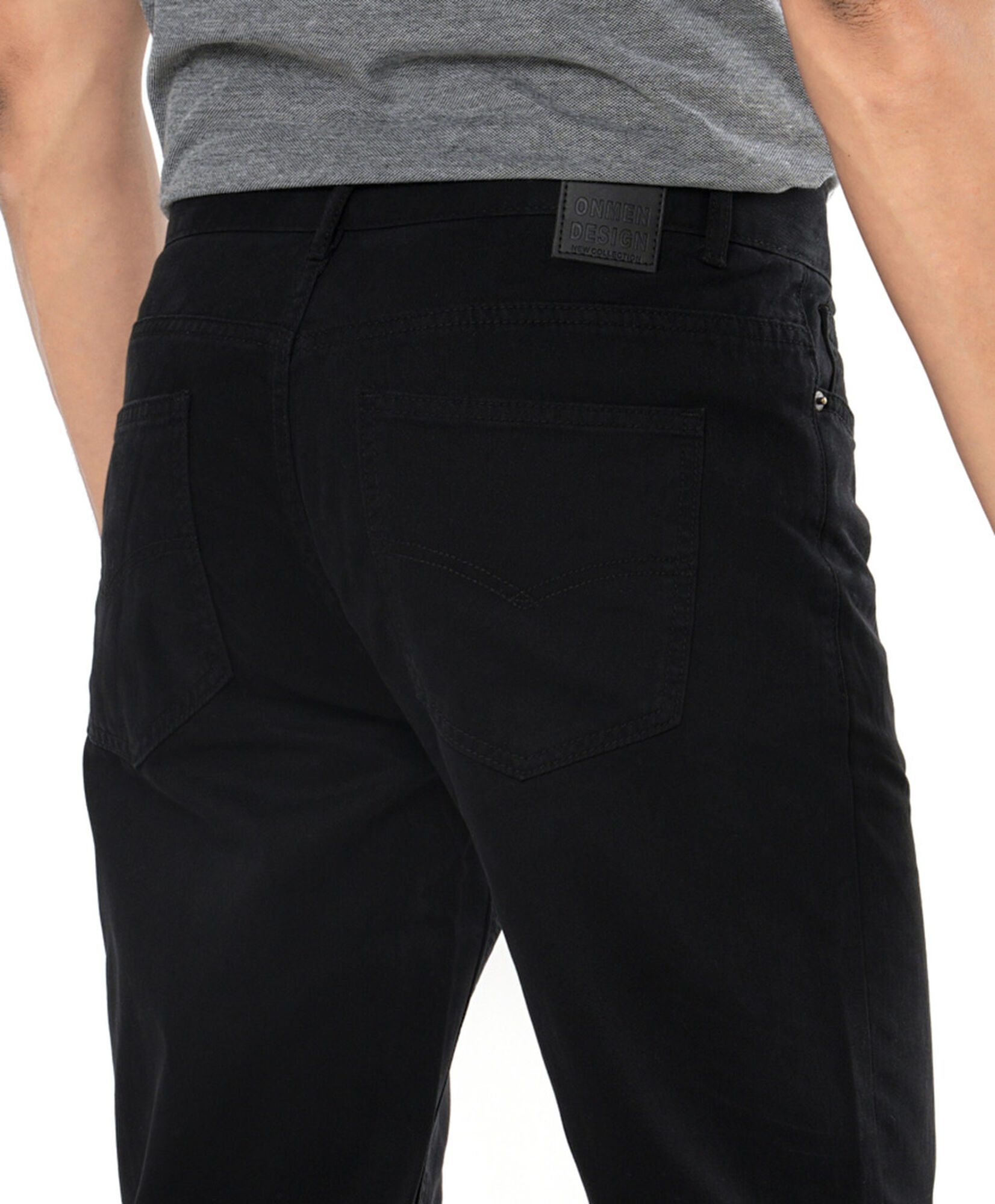 Pantalón hombre liso básico negro Pantalón hombre liso básico negro