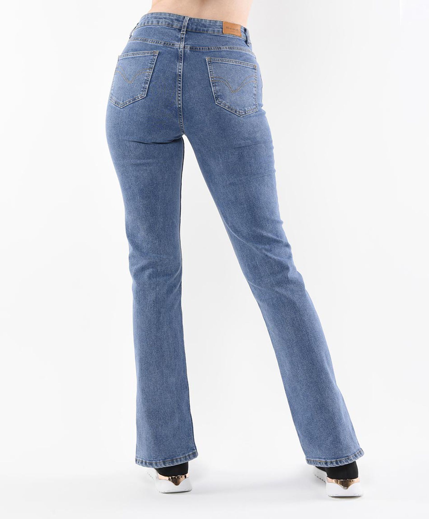 Jeans mujer abertura tiro alto Jeans mujer abertura tiro alto