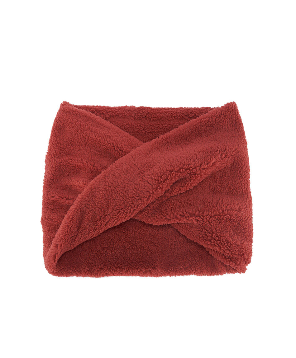 Cuello mujer corderito