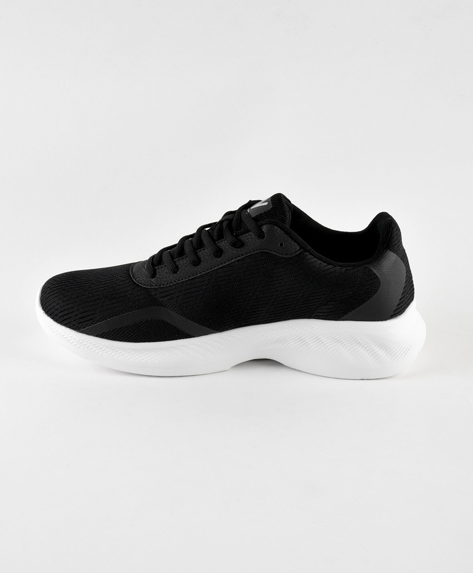 Zapatilla deportiva hombre full black Zapatilla deportiva hombre full black