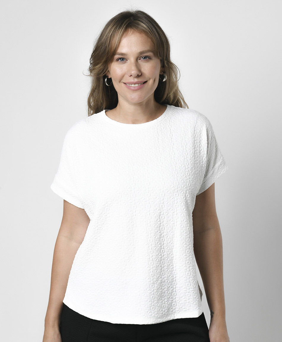 Polera mujer texturizada oversize