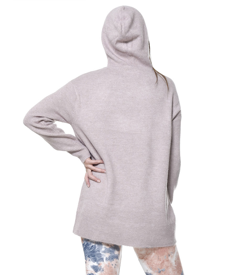 Sweater largo capuchon