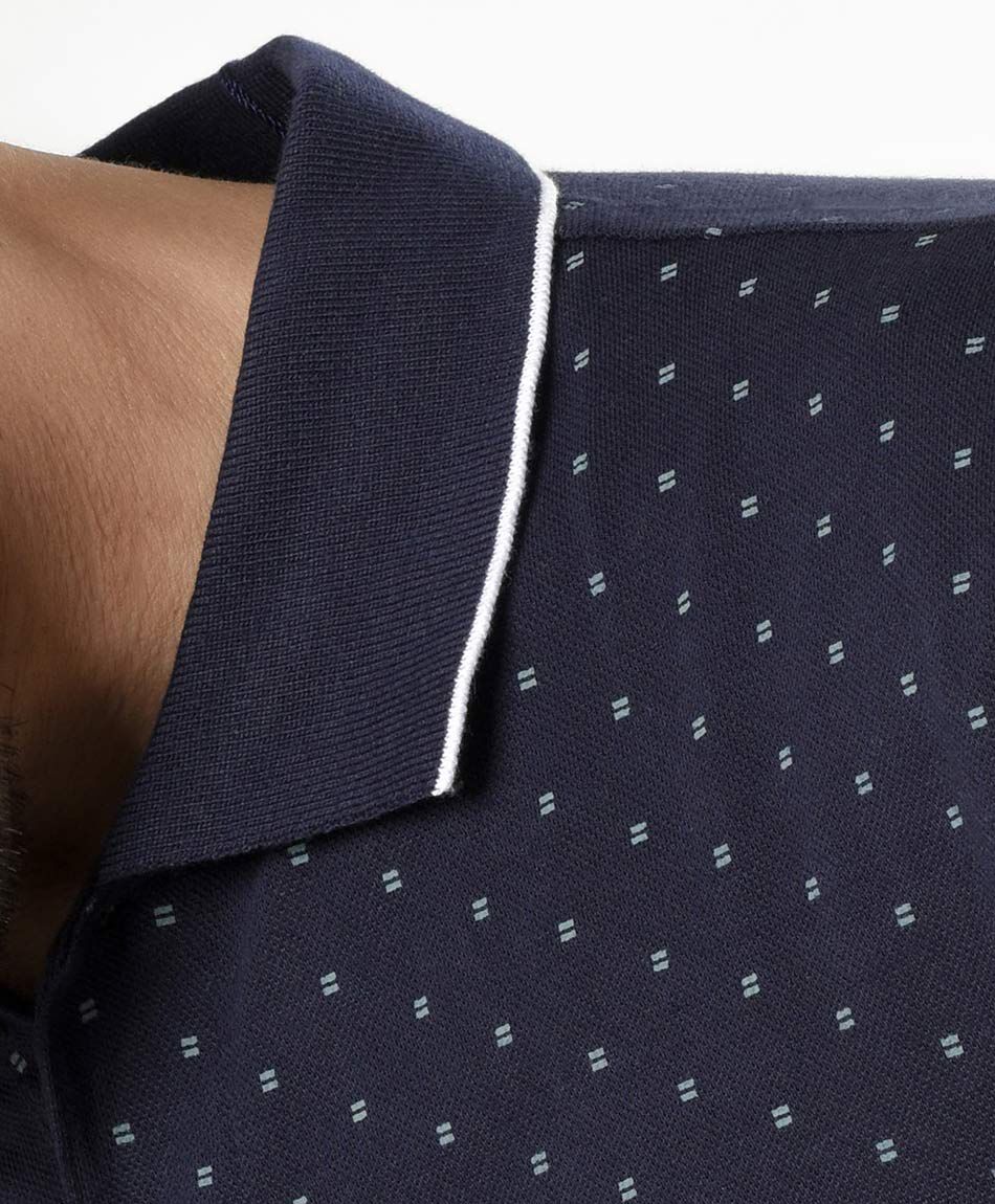 Polera hombre figuras cuello piqu&eacute;