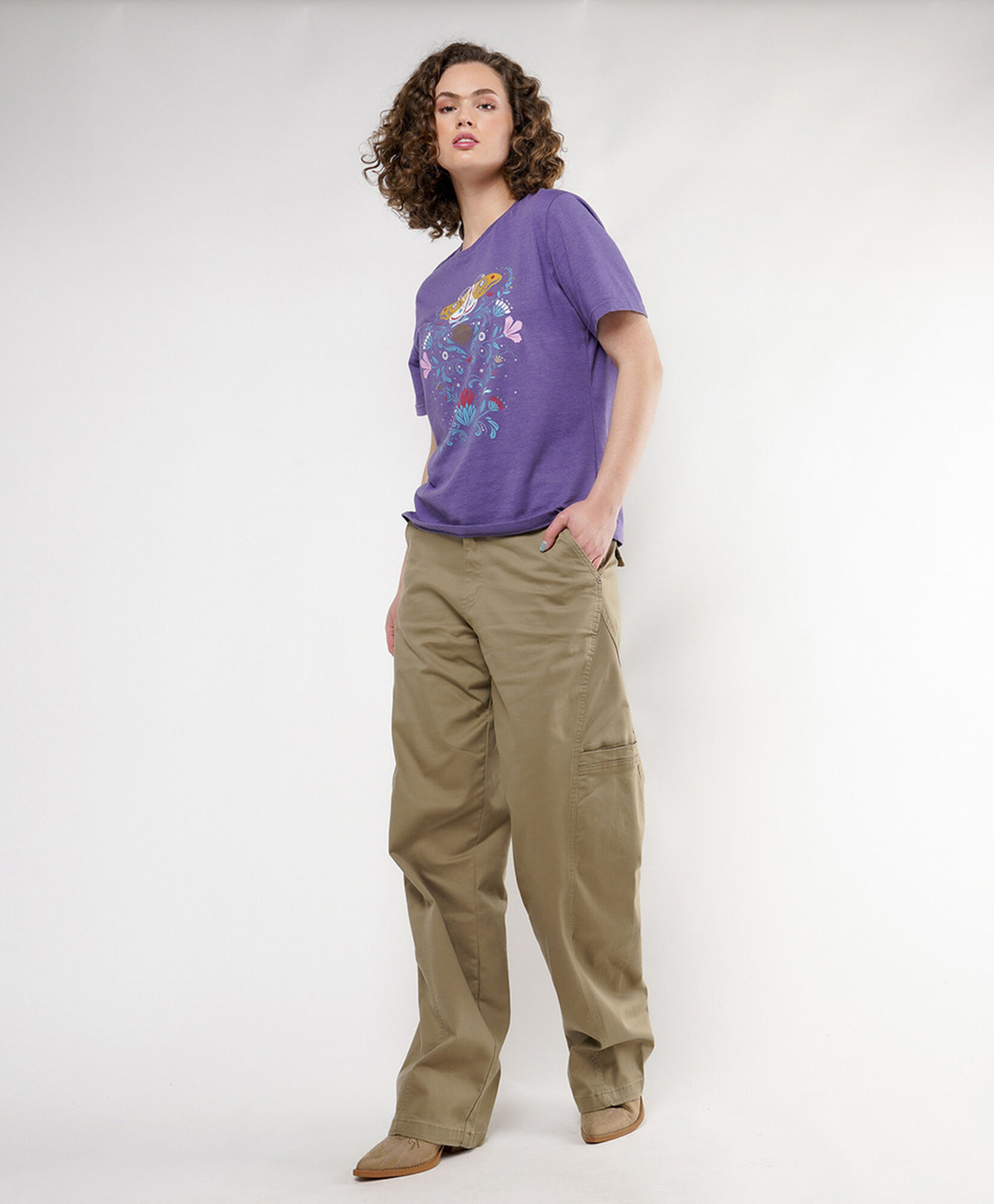 Pantalón mujer cortes wide Pantalón mujer cortes wide