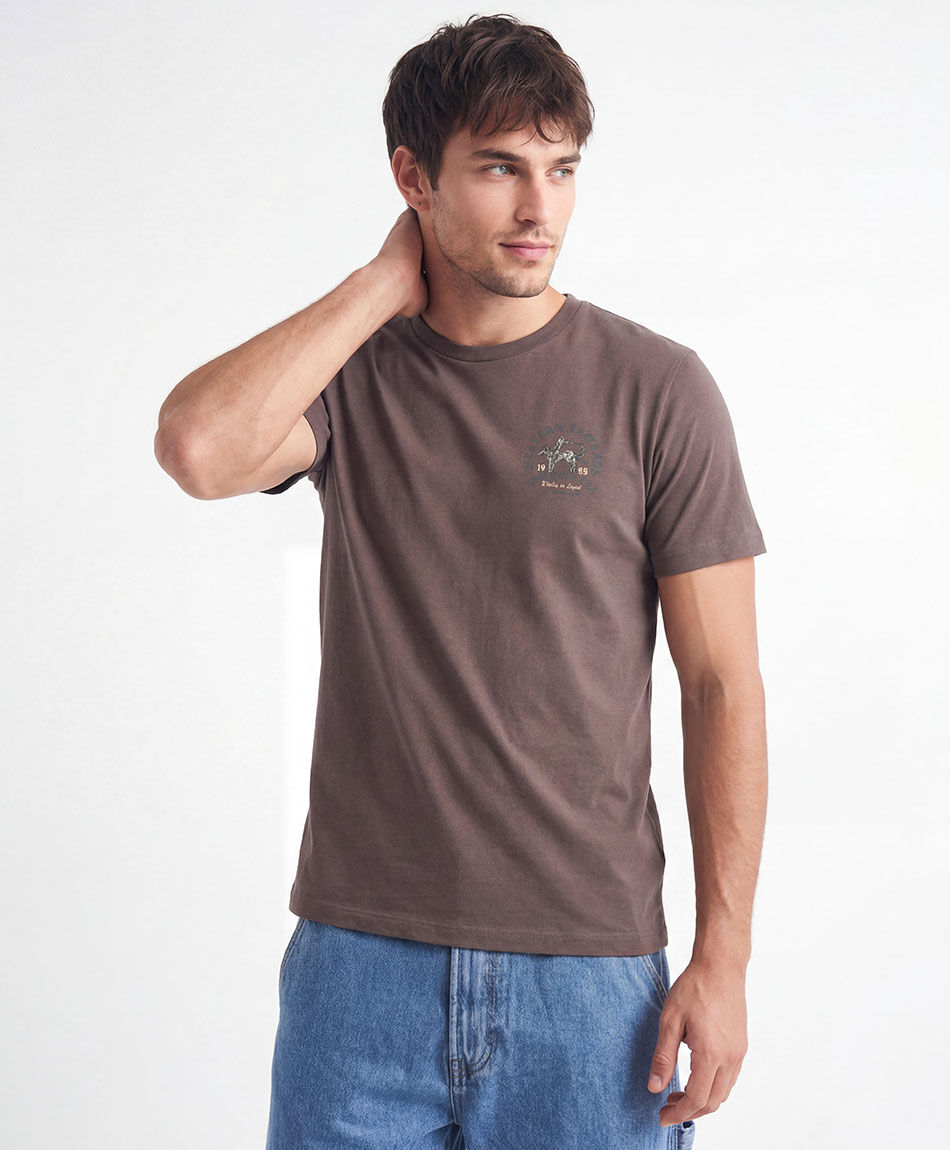 Polera hombre estampado western