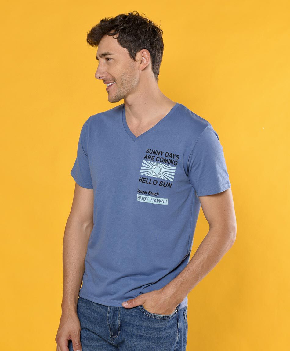 Polera manga corta cuello en v