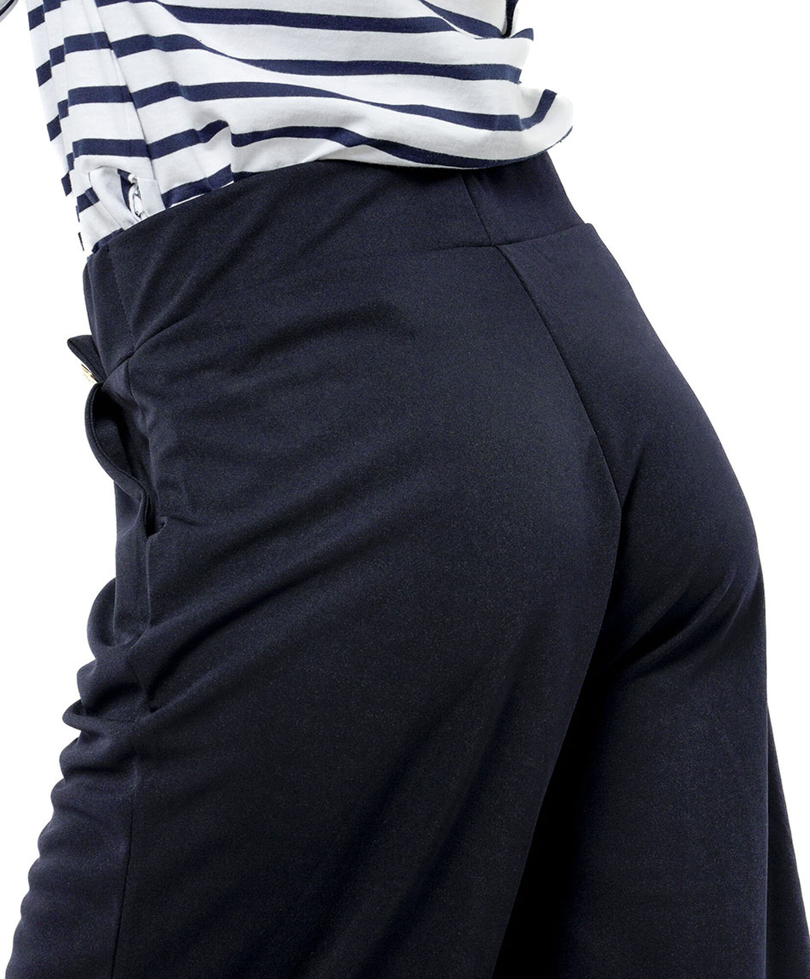 Pantalón mujer botones pretina Pantalón mujer botones pretina