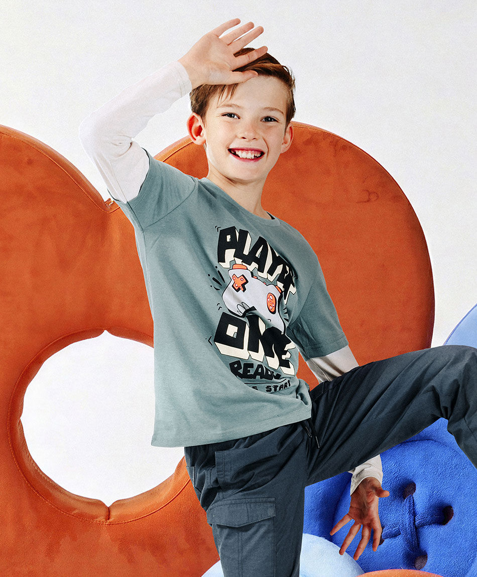 Polera ni&ntilde;o manga larga player