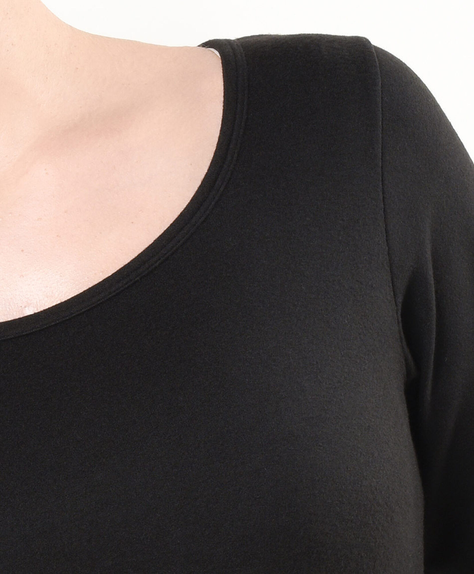 Camiseta mujer negra extra warm Camiseta mujer negra extra warm