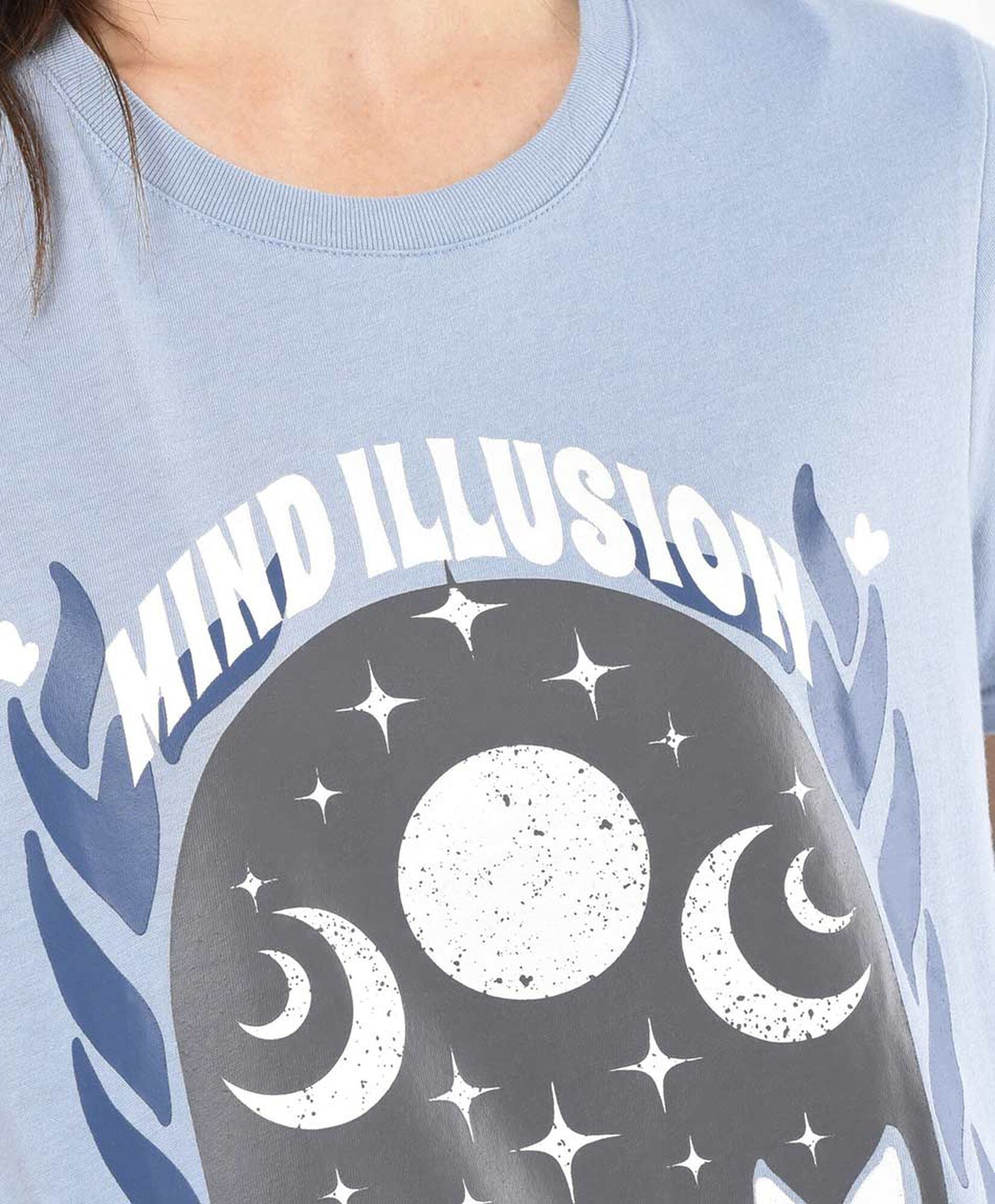 Polera mujer estampado lunas Polera mujer estampado lunas