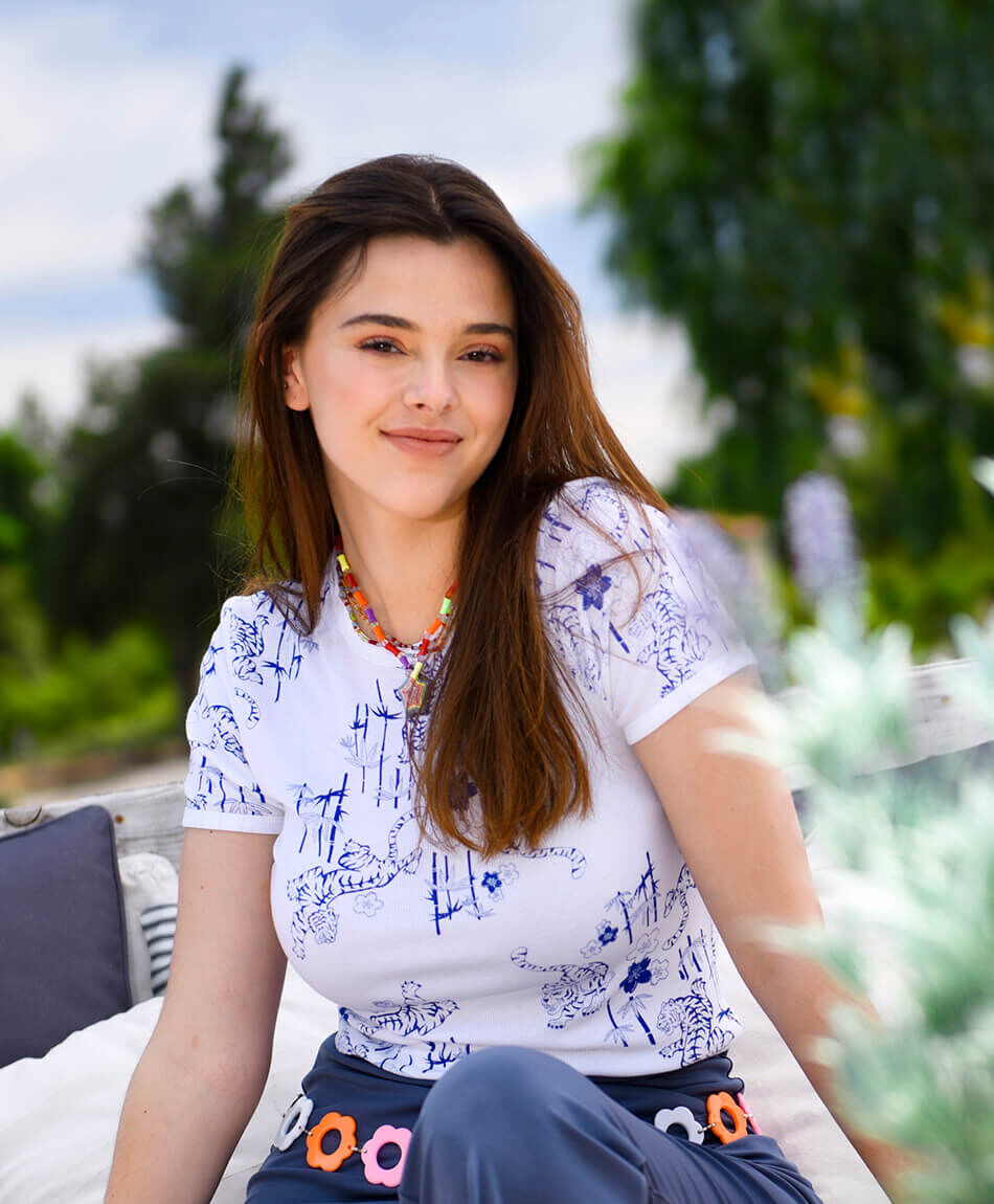 Polera manga corta cuello redondo