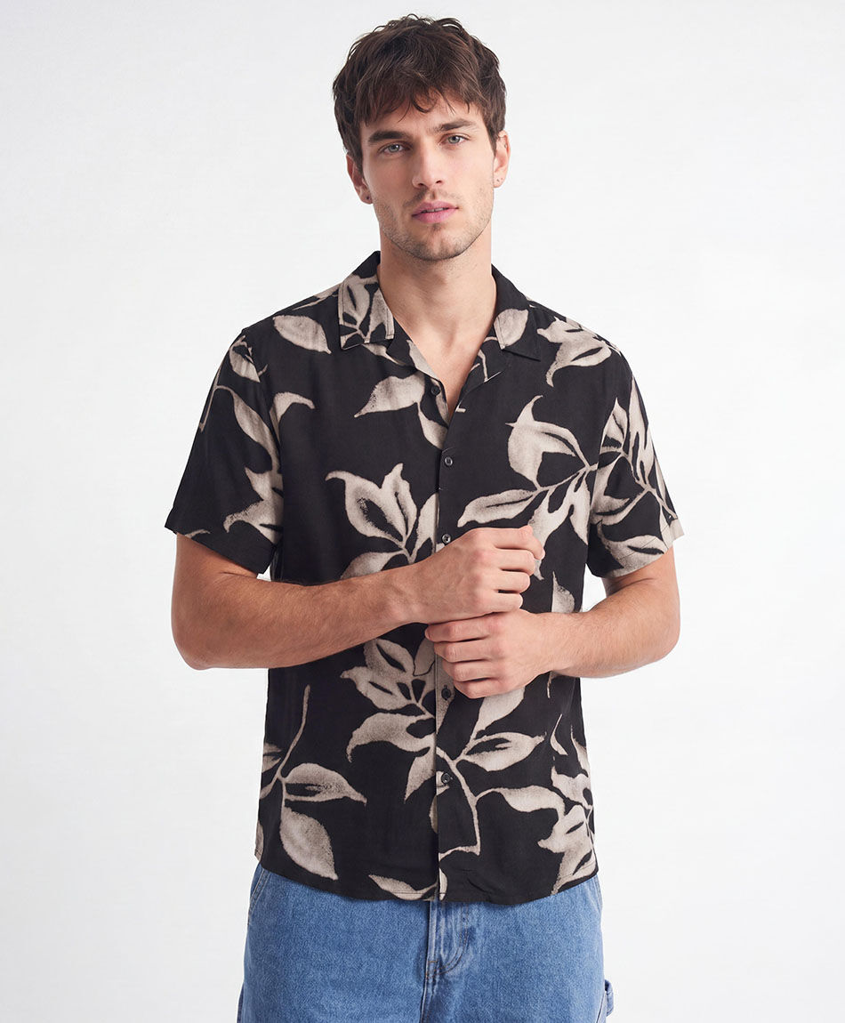 Camisa hombre hojas viscosa