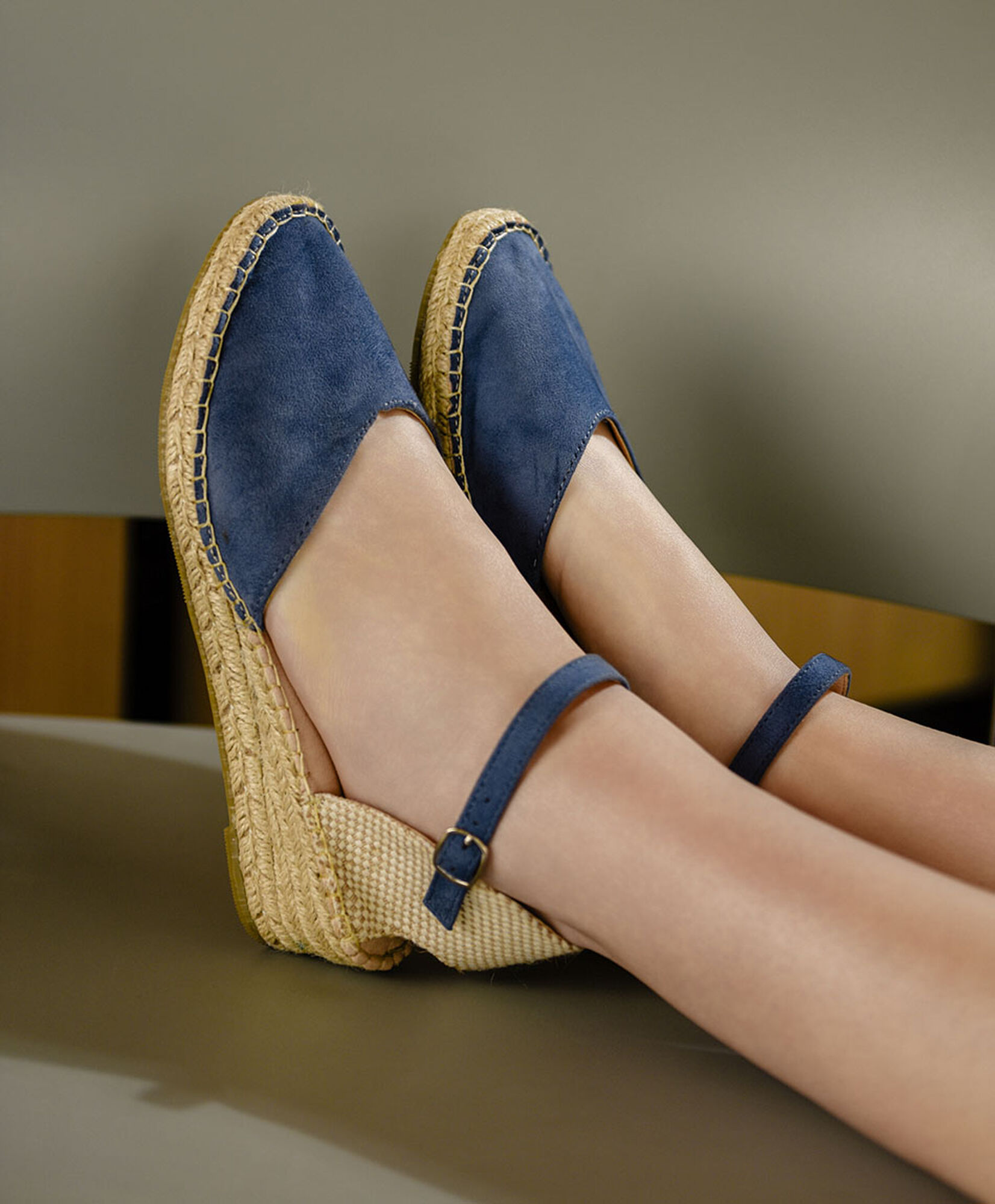 Sandalia mujer plataforma azul Sandalia mujer plataforma azul