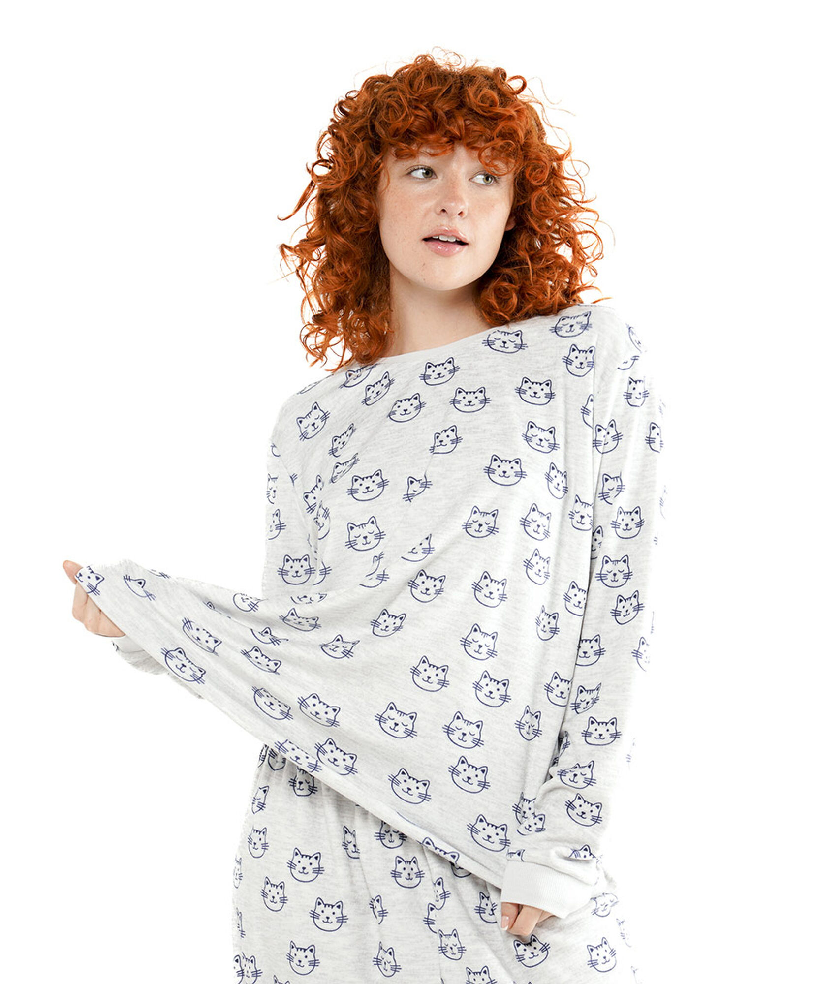 Pijama mujer micropolar gatitos Pijama mujer micropolar gatitos