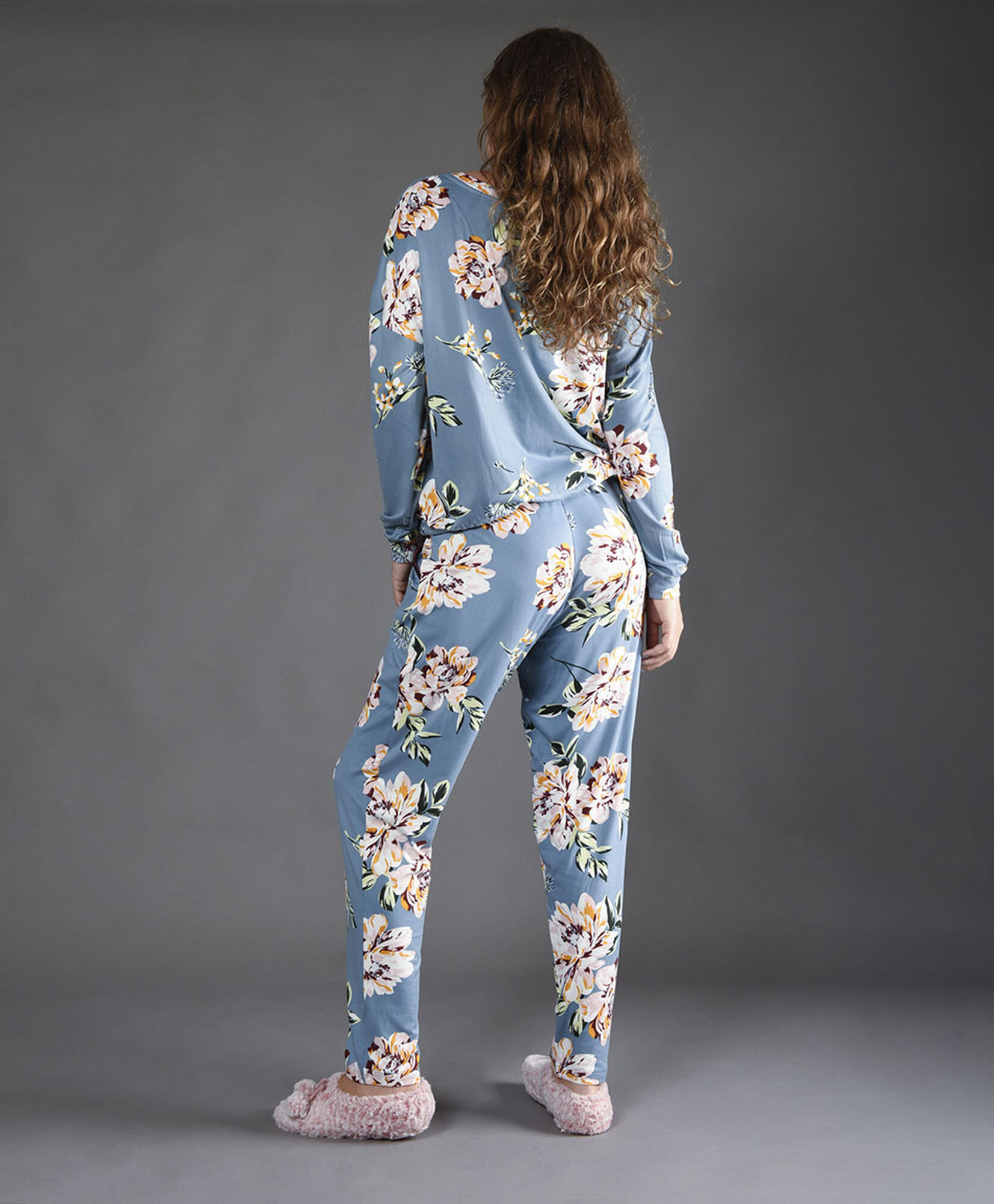 Pijama flores Pijama flores