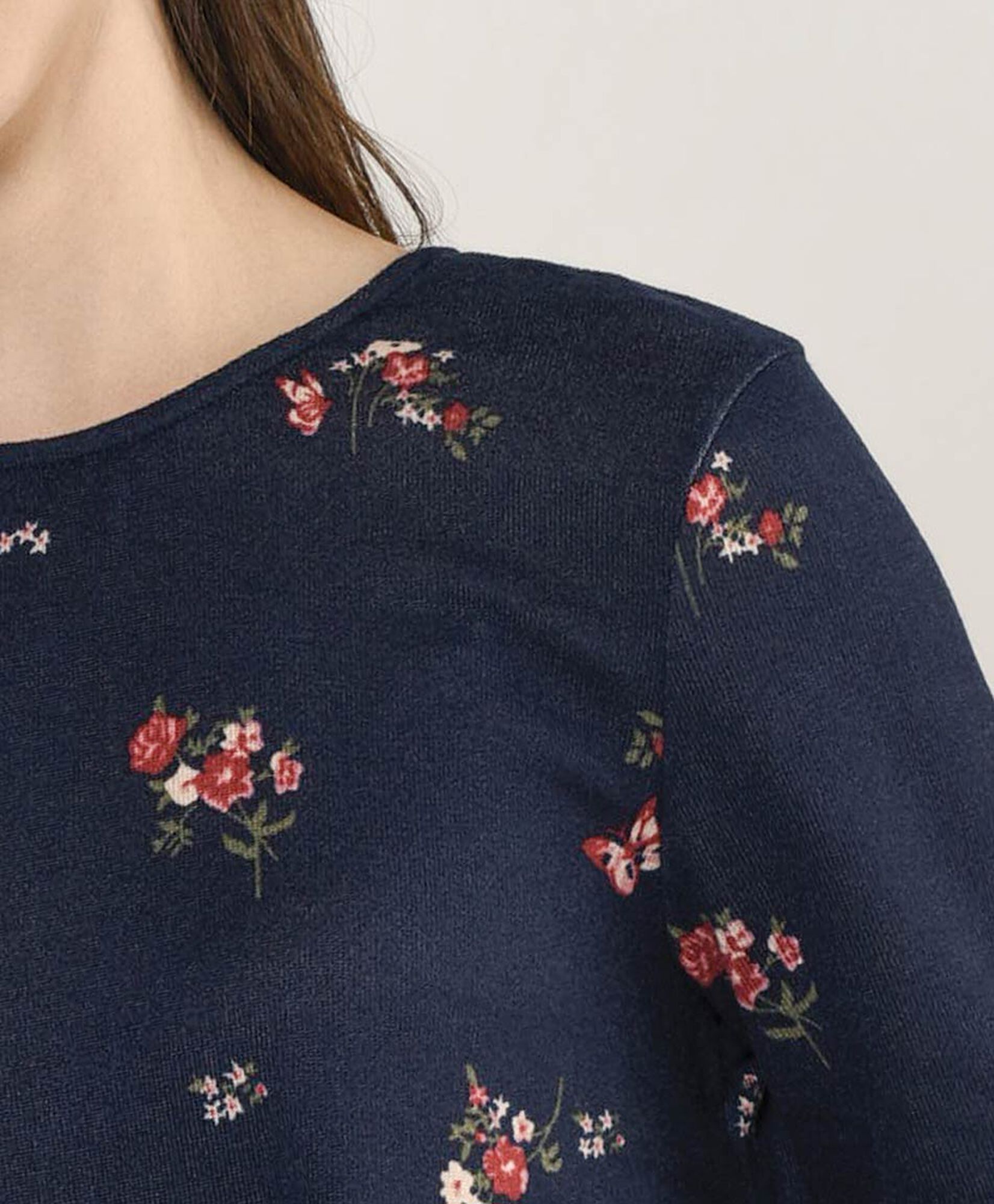 Polera mujer floreada doble basta oversize Polera mujer floreada doble basta oversize