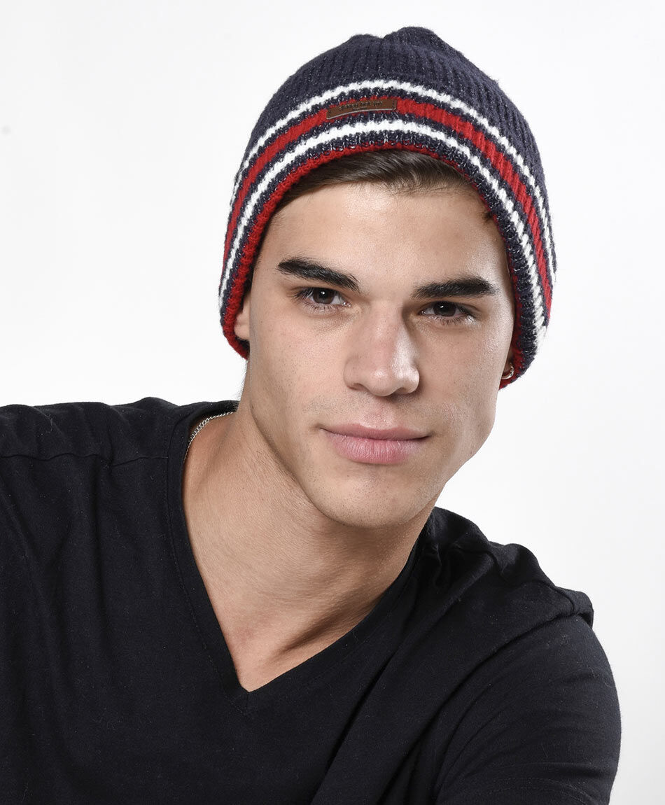 Gorro hombre l&iacute;neas bicolor