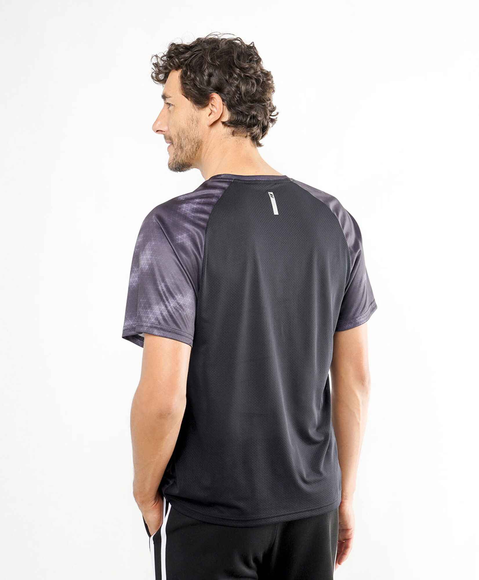 Polera deportiva hombre print mix Polera deportiva hombre print mix