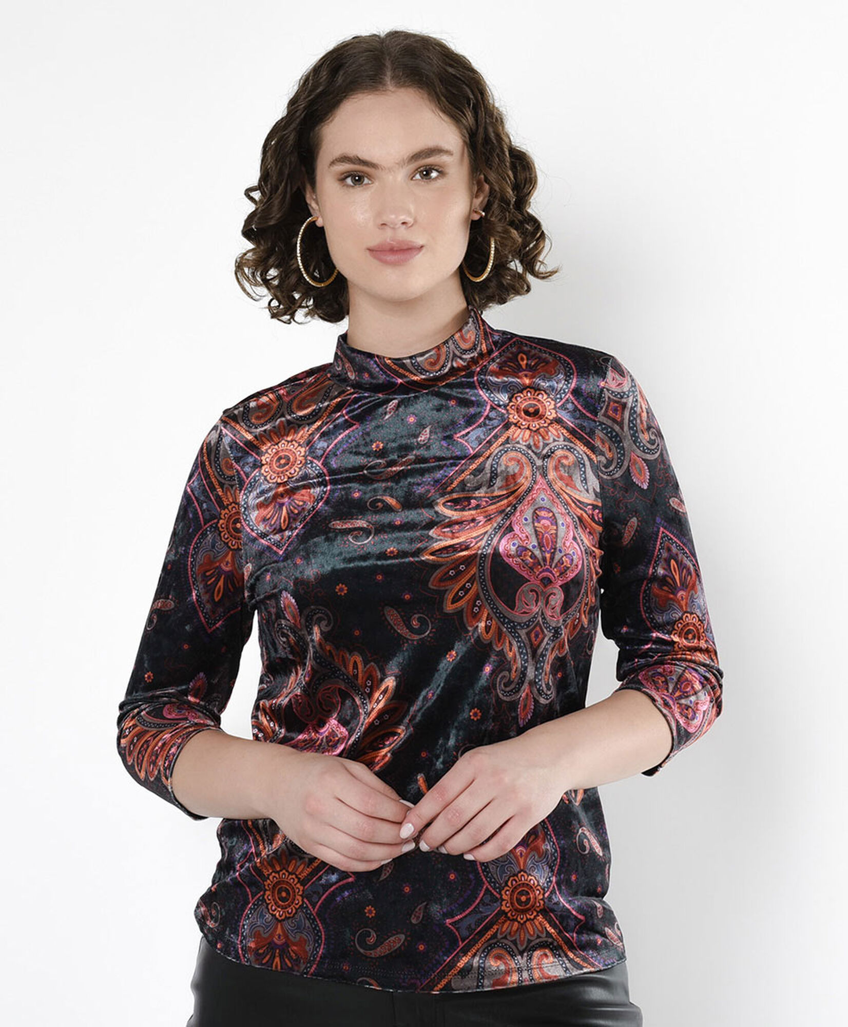 Polera mujer diseño velvet Polera mujer diseño velvet