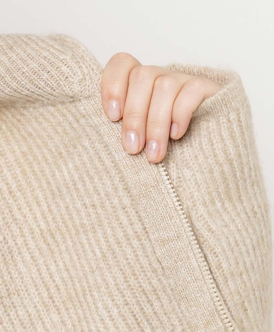 Sweater mujer con cierre canela