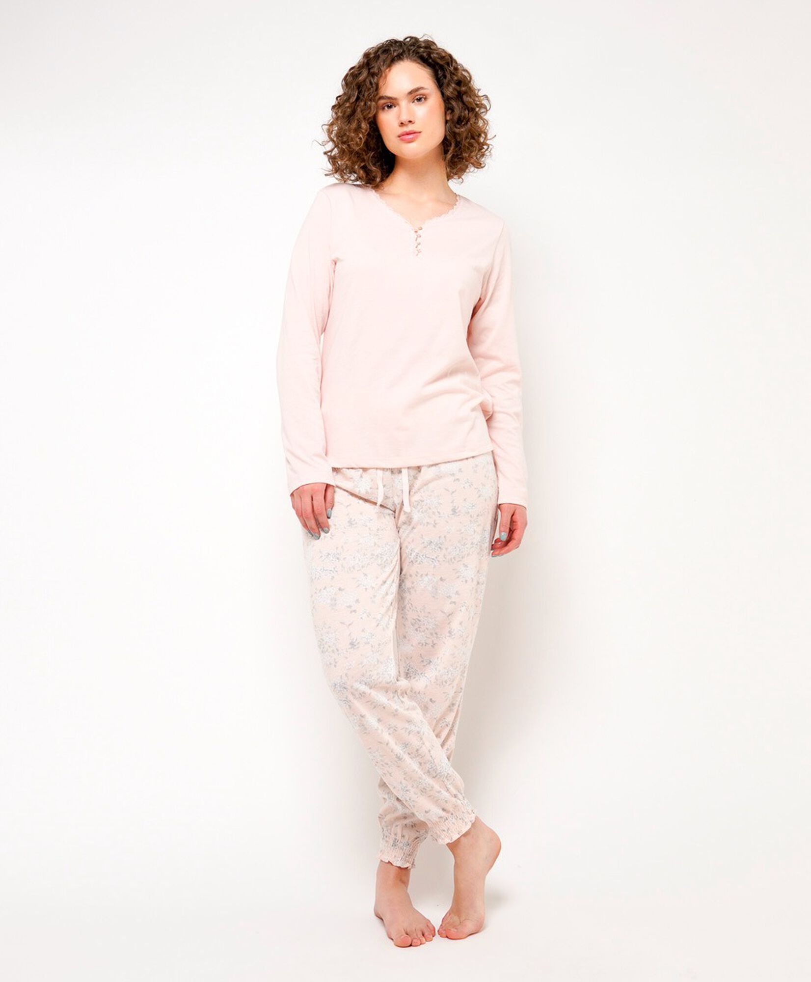 Pijama mujer detalles pink Pijama mujer detalles pink