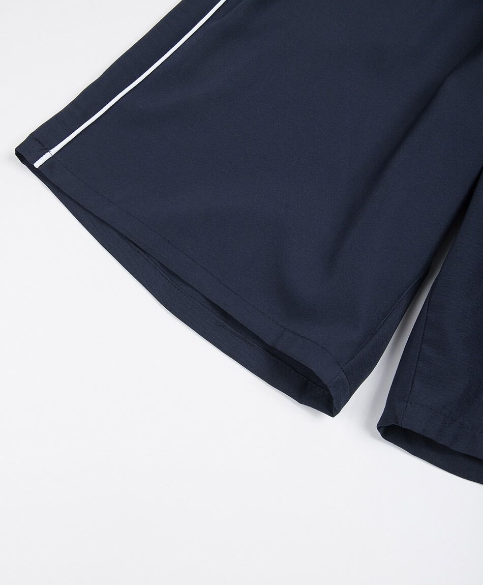 Short deportivo hombre navy l&iacute;neas