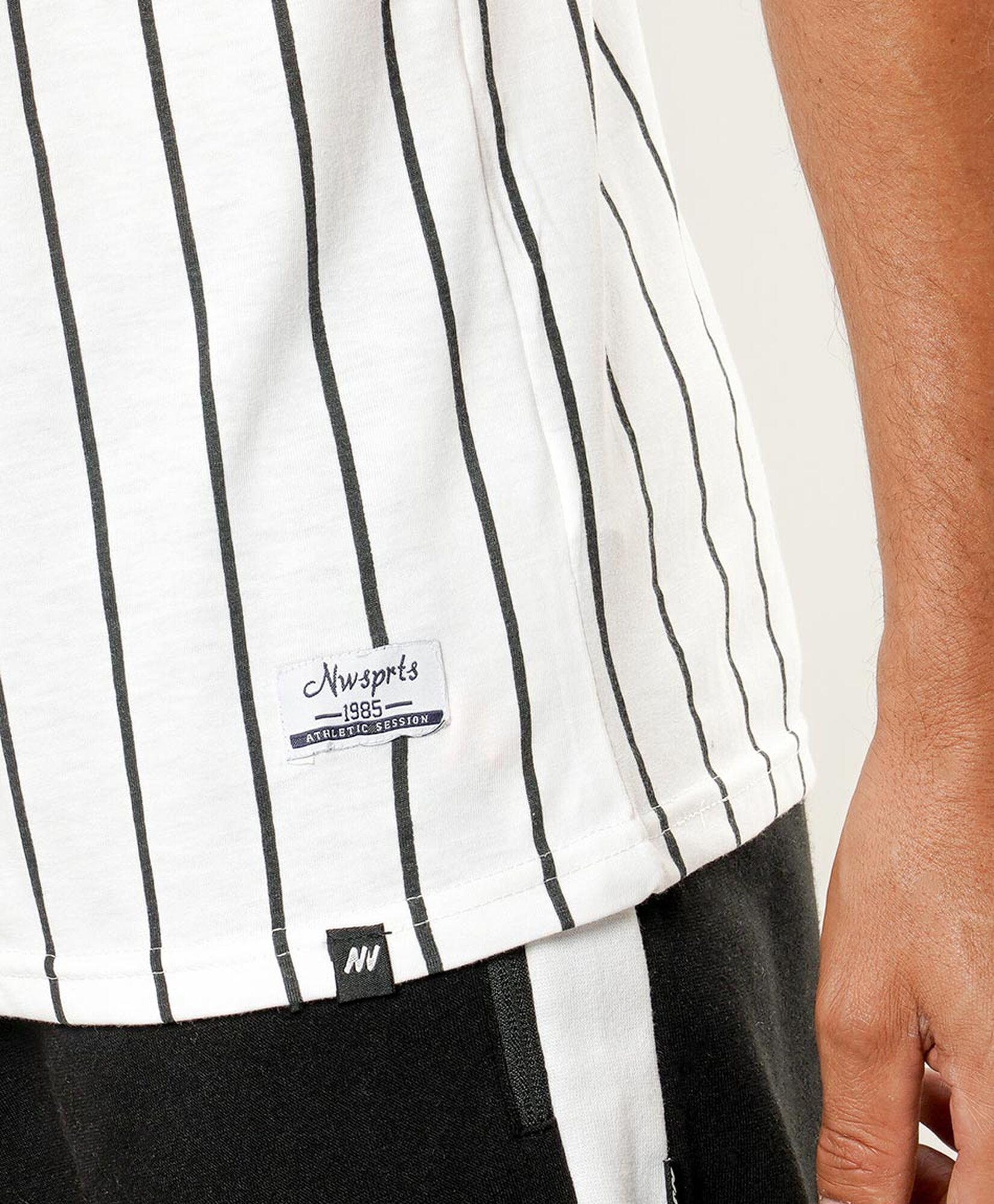 Polera deportiva hombre omaha pirates Polera deportiva hombre omaha pirates
