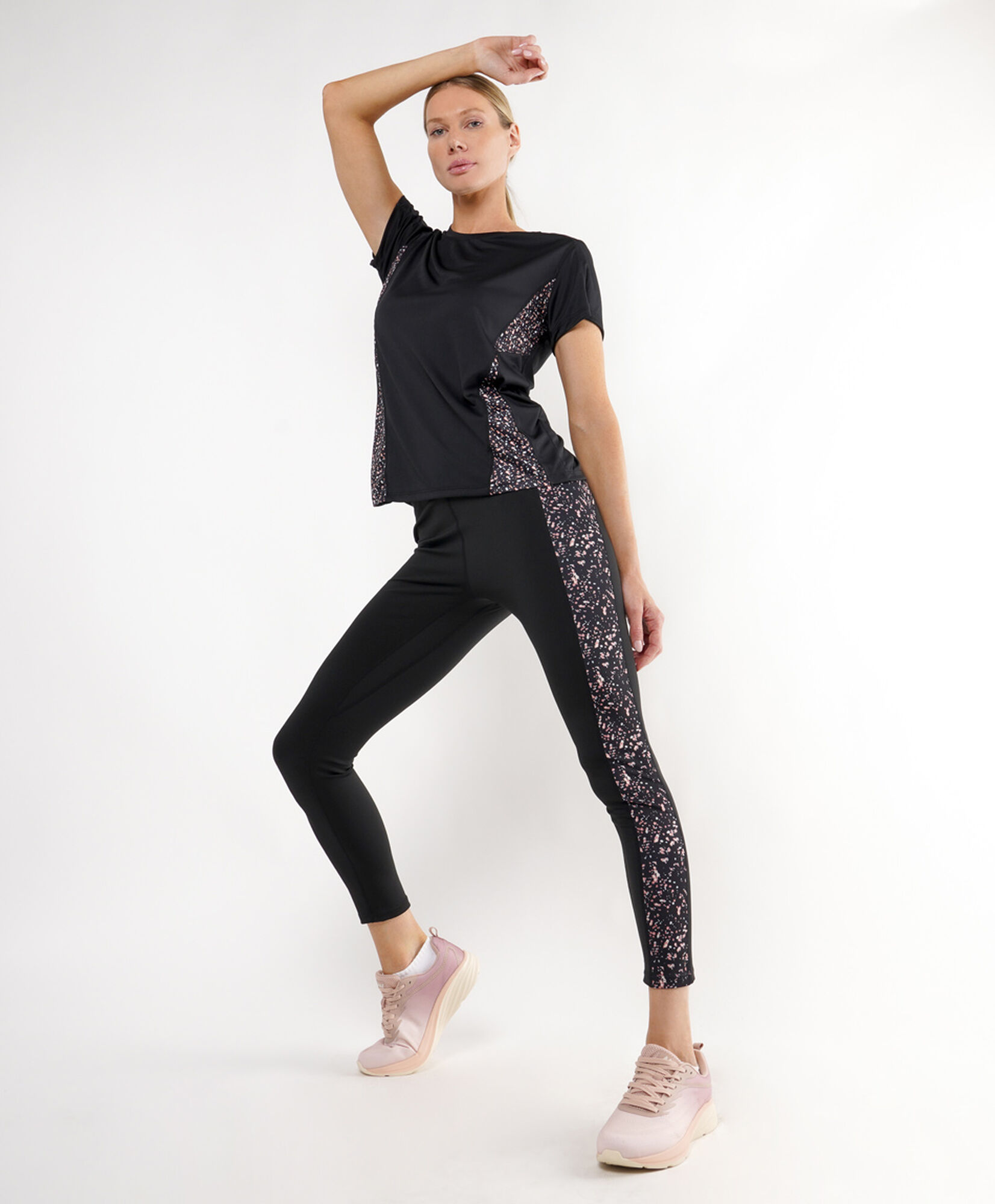 Calza deportiva mujer print lateral Calza deportiva mujer print lateral