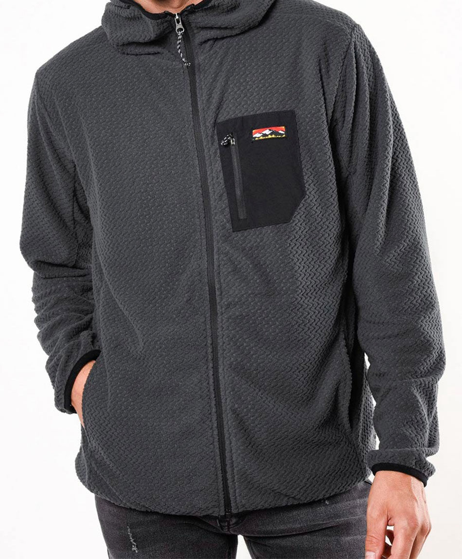 Poler&oacute;n hombre outdoor textura