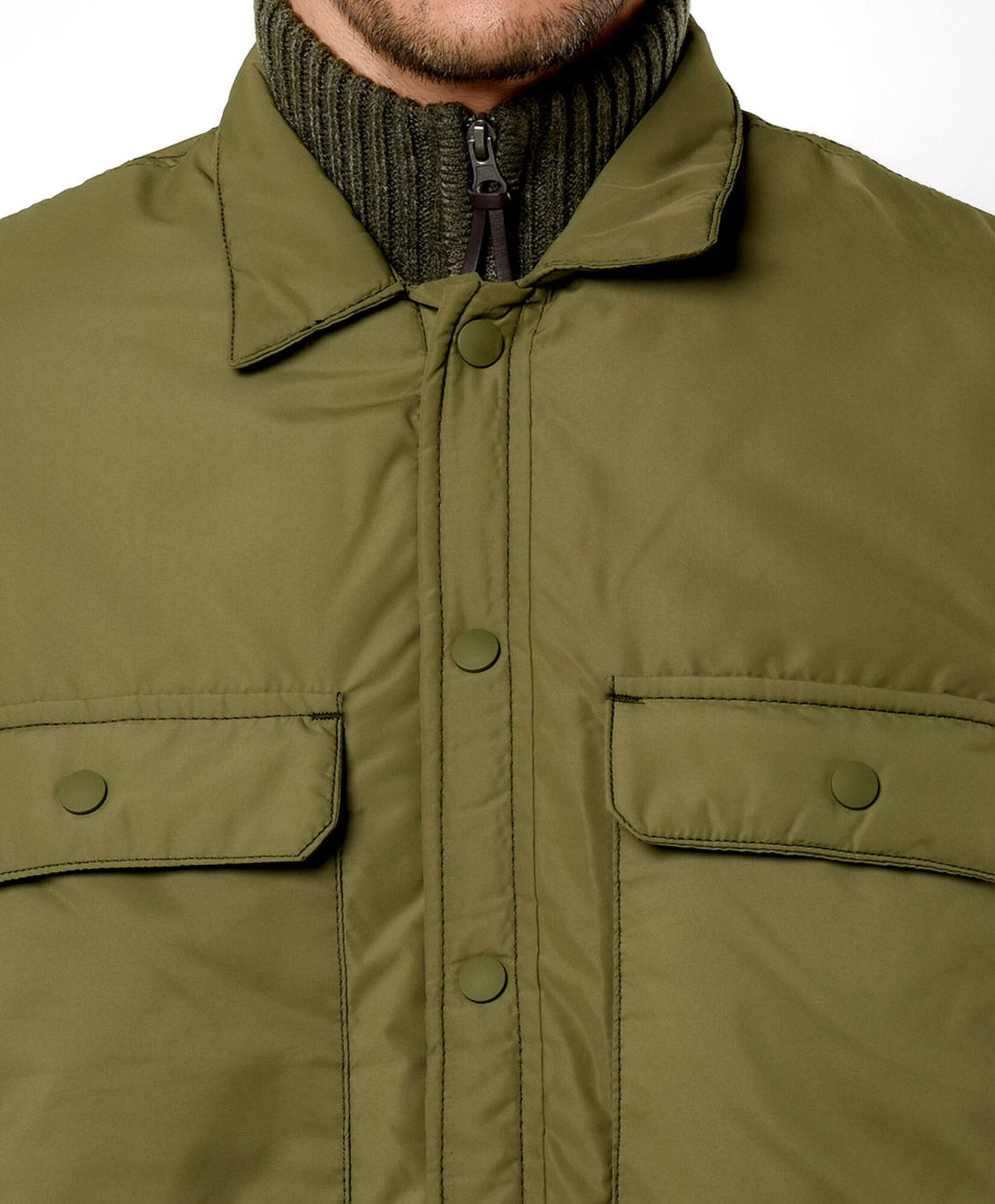 Chaqueta hombre bolsillos y botones Chaqueta hombre bolsillos y botones