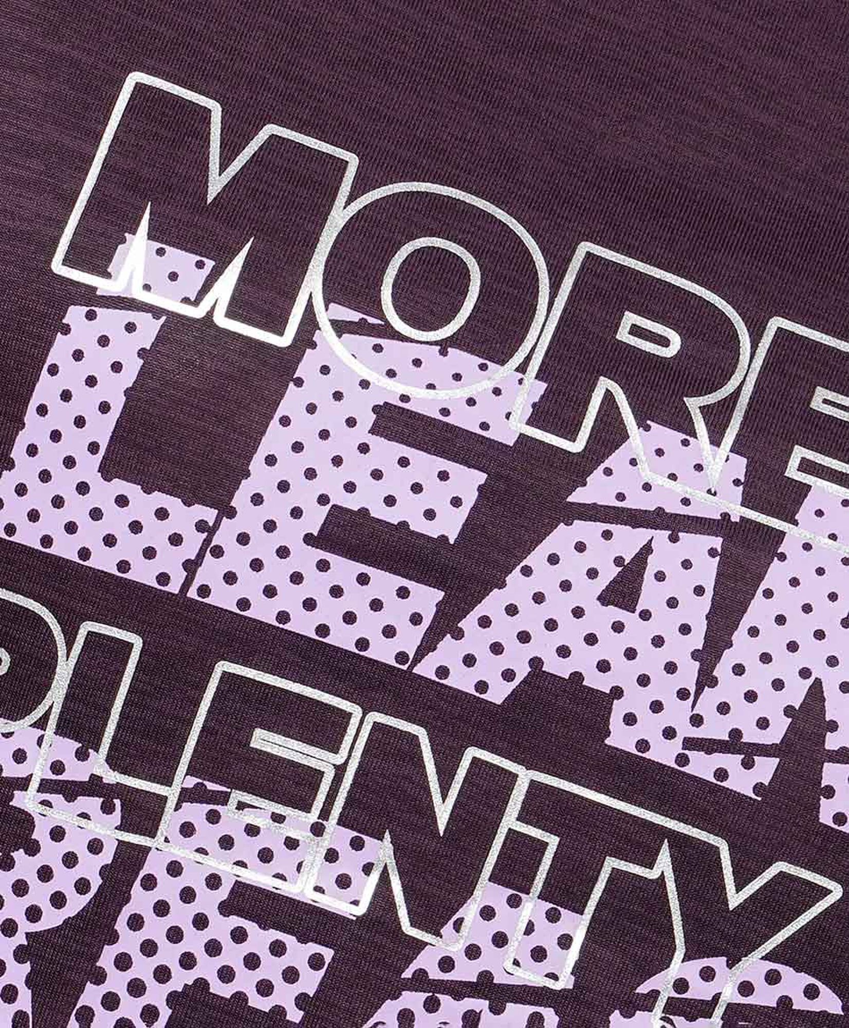 Polera deportiva mujer texto more Polera deportiva mujer texto more