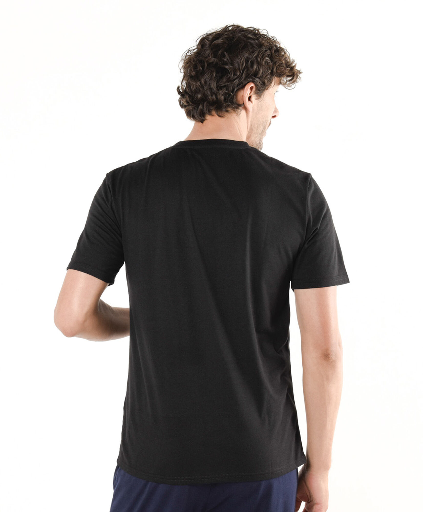 Camiseta hombre cuello en v negra Camiseta hombre cuello en v negra