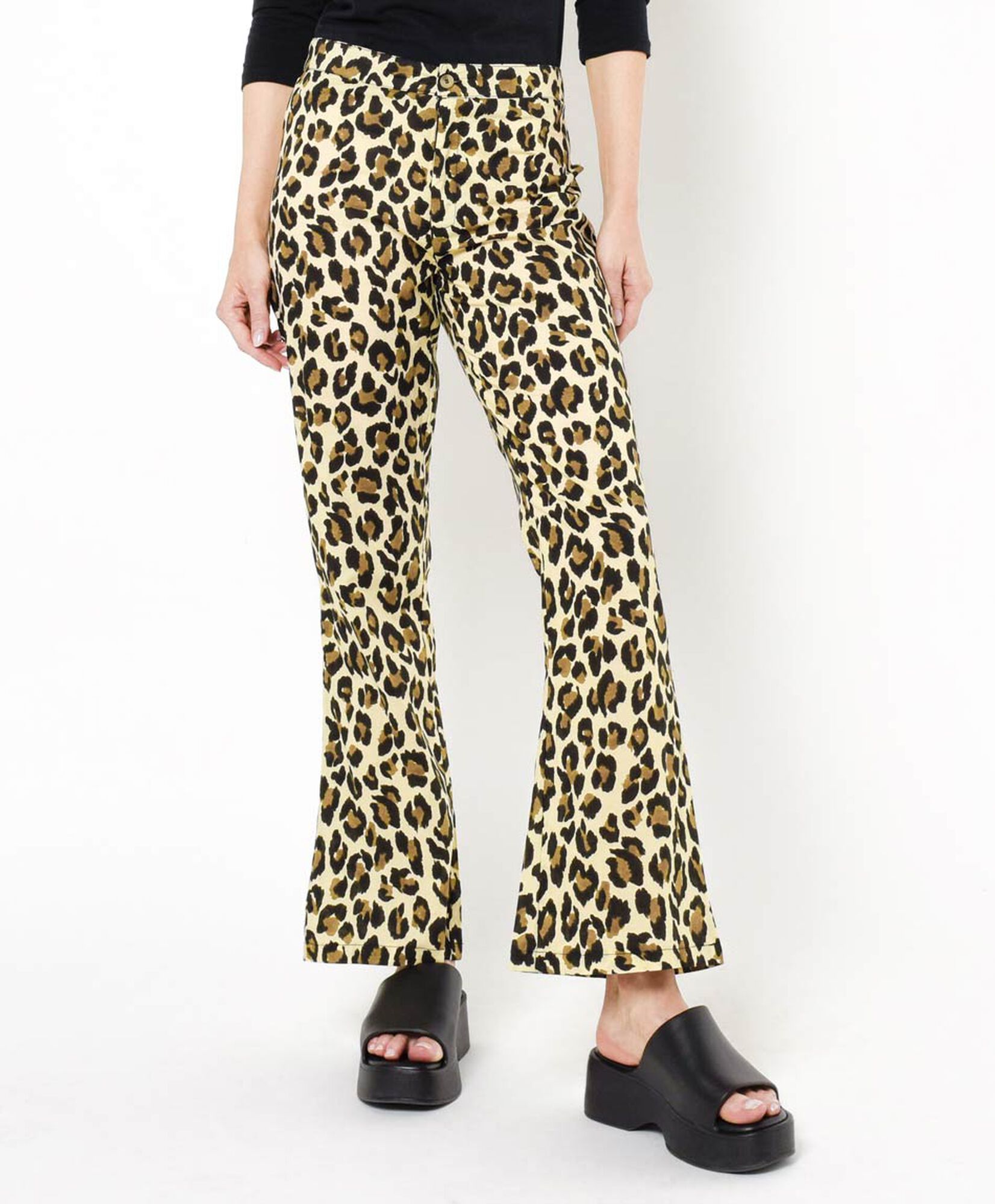 Pantalón mujer animal print Pantalón mujer animal print
